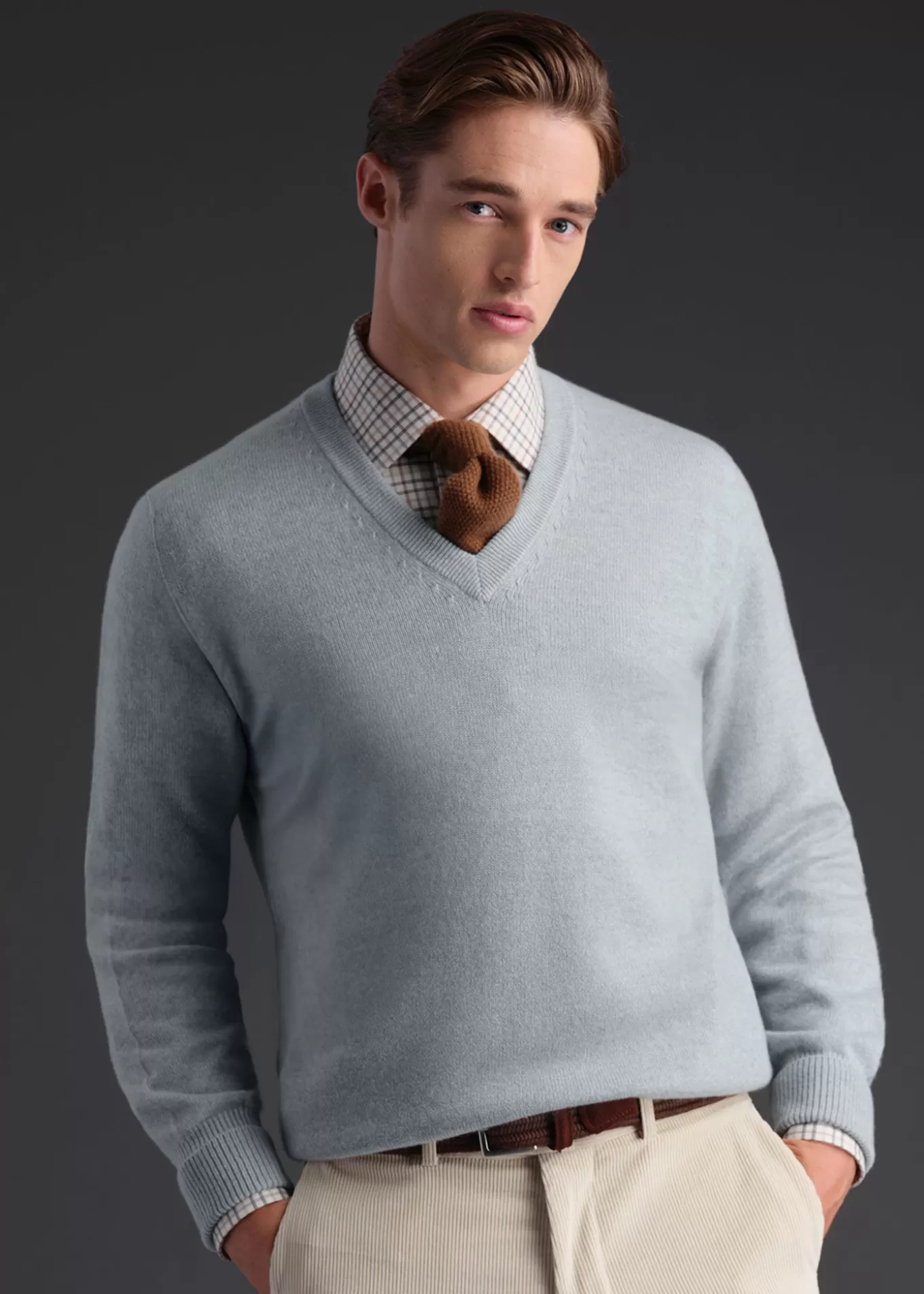 Best Classic Cashmere Double Ply V-Neck Sweater Sweaters | The Cashmere Shop