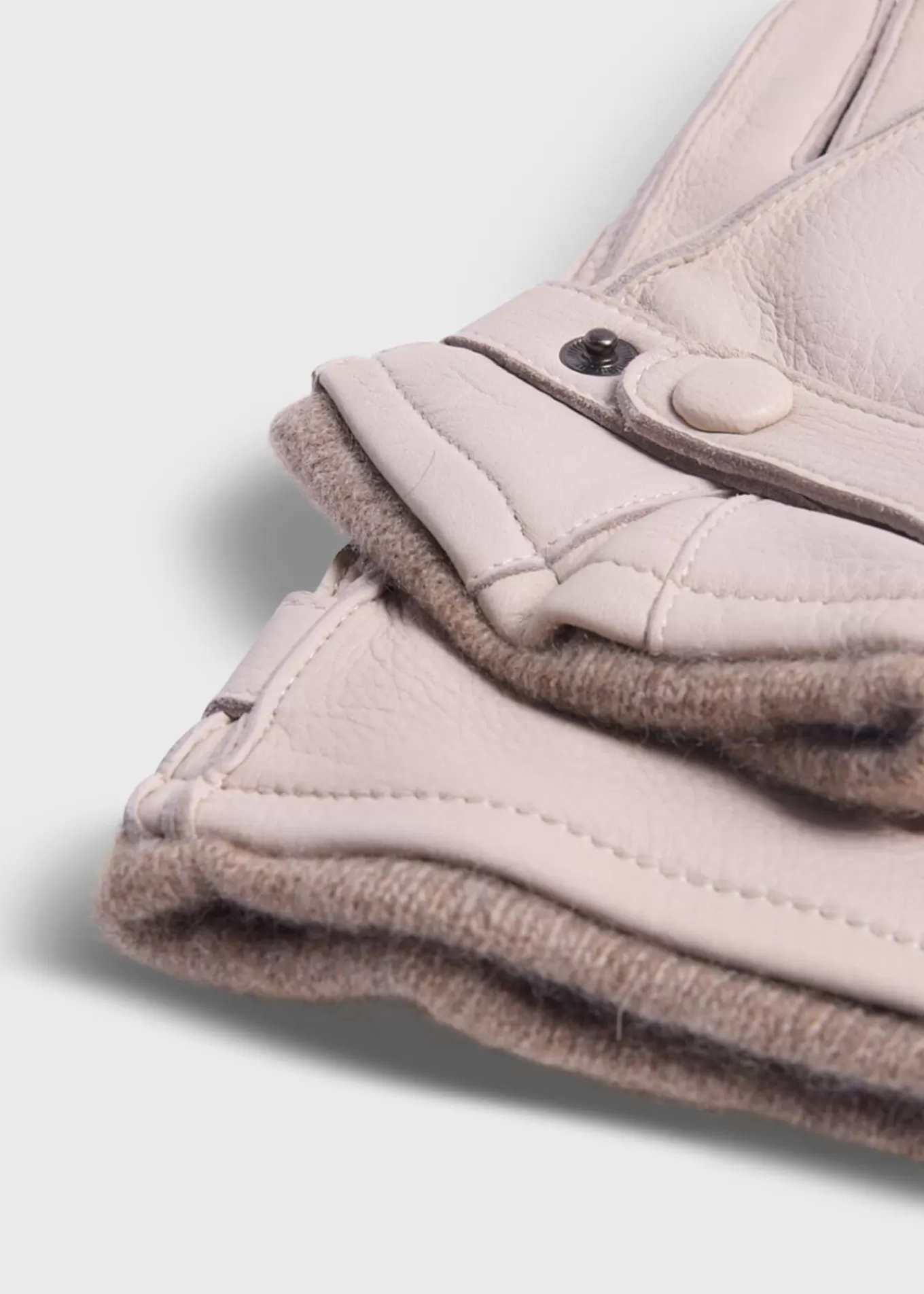 Store Deerskin Belted Glove Scarves, Hats, Gloves | The Cashmere Shop