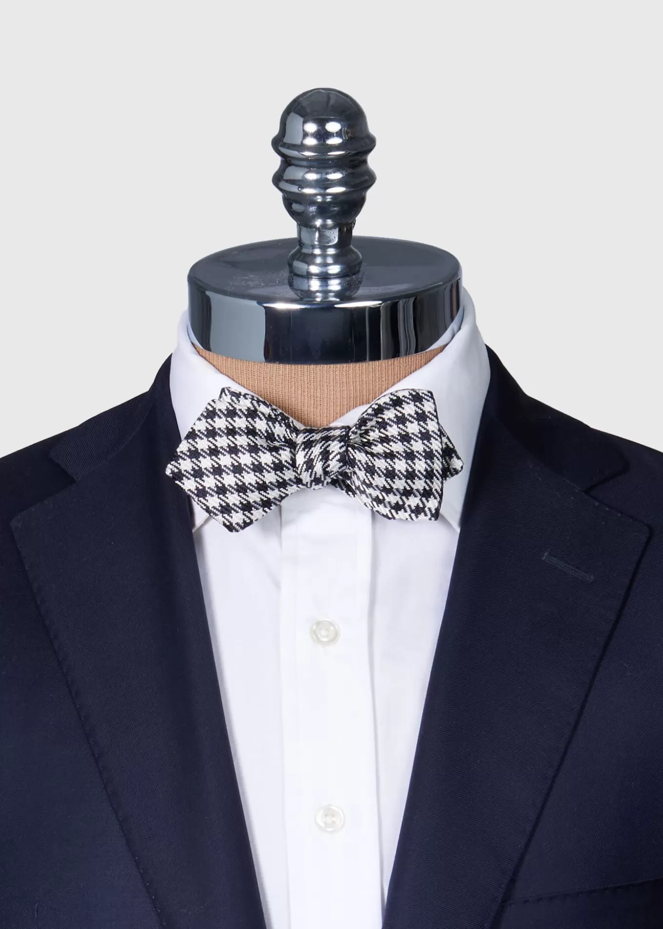 Store Printed Silk Check Bow Tie Ties