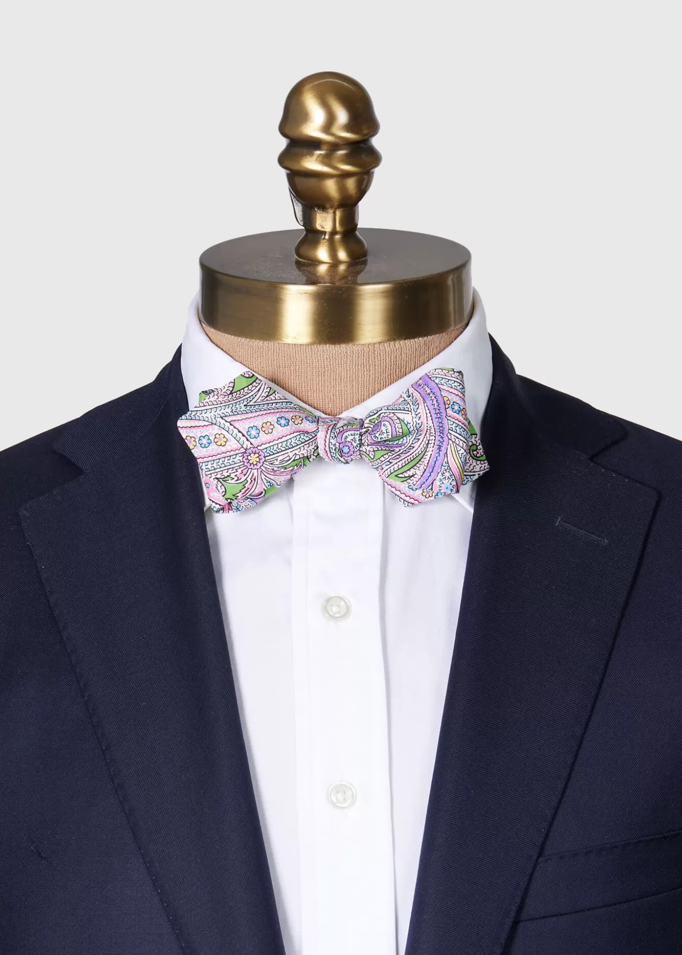 Store Silk Twill Paisley Bow Tie Ties | Formal Shop