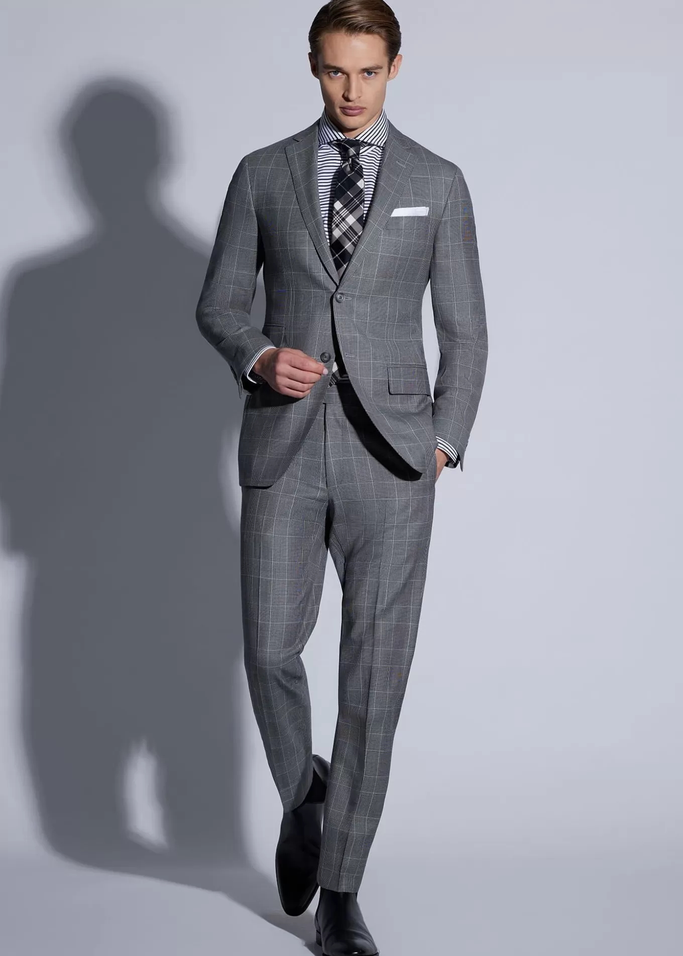 Outlet Super 120s Wool Plaid Suit Suits & Tuxedos